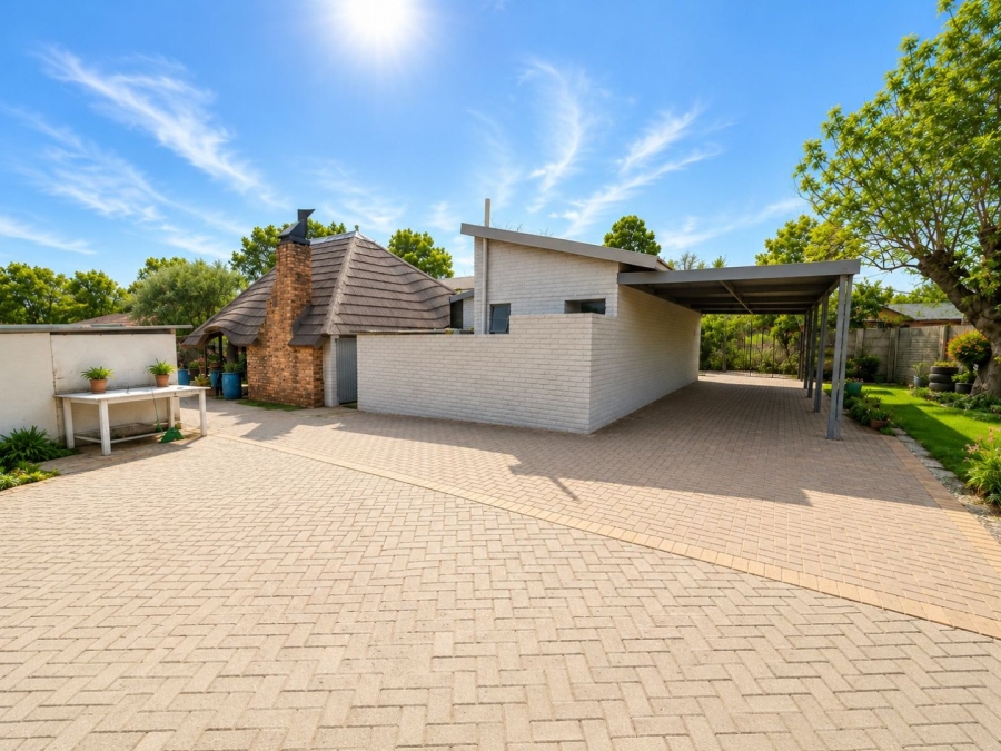 3 Bedroom Property for Sale in Sasolburg Ext 11 Free State